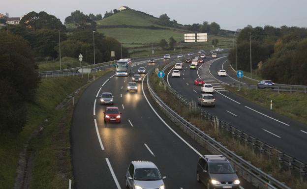 El Ministerio ya tiene listo el estudio del tercer carril entre Santander y Torrelavega