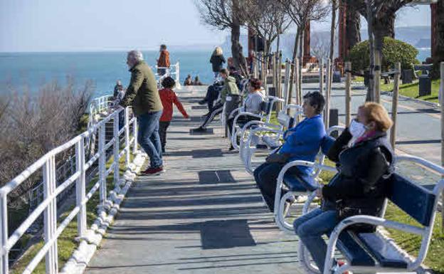 Cantabria suma 76 contagios covid, la cifra más baja desde hace tres meses