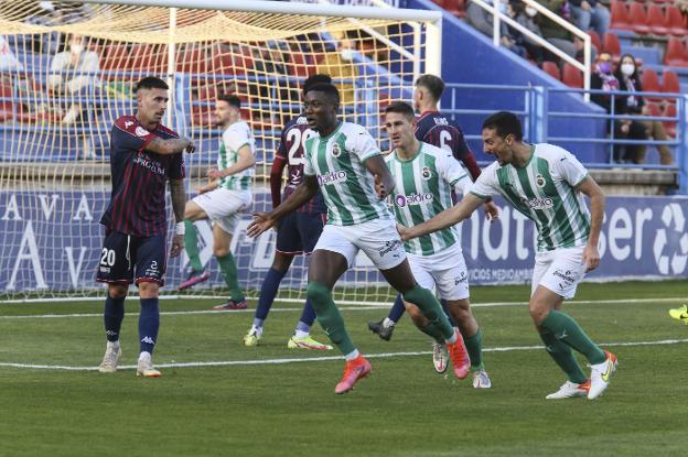 Los resultados le hacen el equipo a Romo