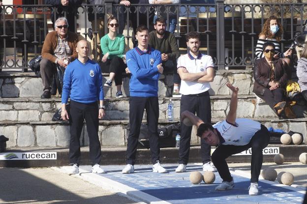 J. Cuesta desafía a Peñacastillo