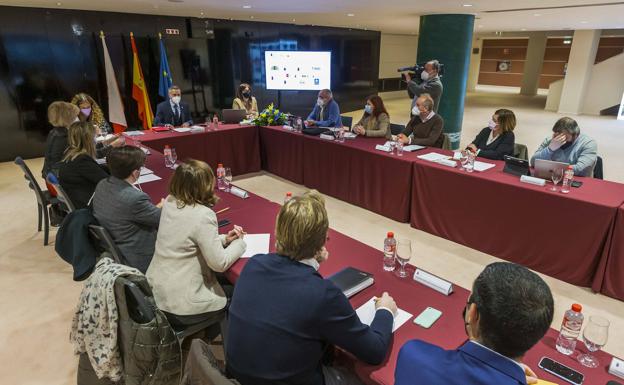 El Gobierno regional pide que se frene la recogida de ayuda a Ucrania por «problemas logísticos»