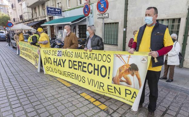 AMA protesta este sábado en Argoños, el Parlamento y el Ateneo