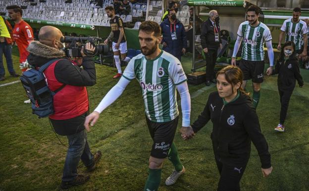 Fuchs Sports emite desde este viernes los partidos de Primera RFEF, en sustitución de Footters