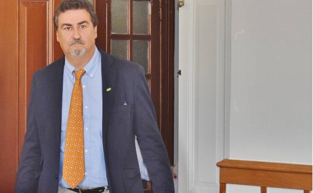 Vox critica el Presupuesto de Los Corrales por «olvidar» el polígono de Barros y las políticas de empleo