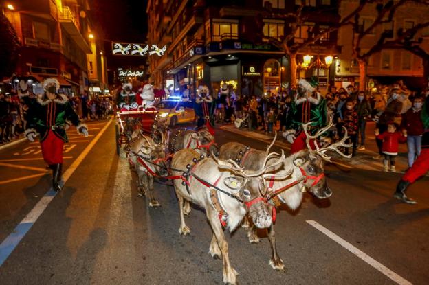 El juzgado investiga la utilización de renos y dromedarios en Navidad en Torrelavega