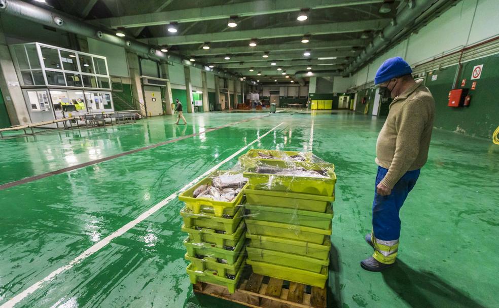 «A ver de dónde sacamos el pescado la semana que viene»