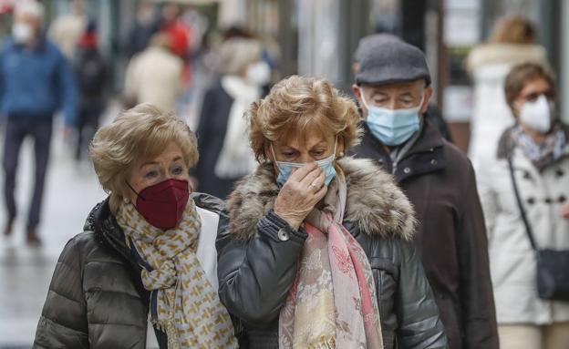 Cantabria suma otra muerte por covid mientras siguen bajando los hospitalizados