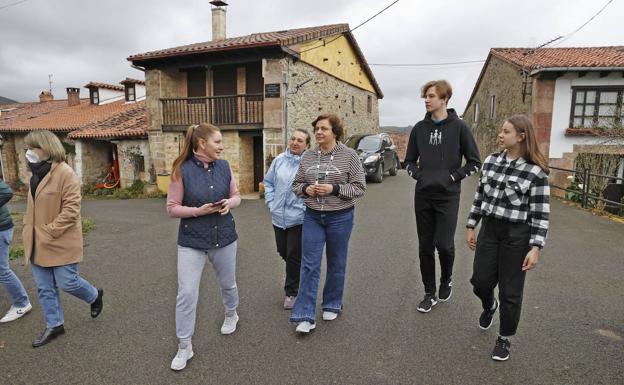 Las iniciativas privadas para la llegada de refugiados a Cantabria desbordan al Gobierno