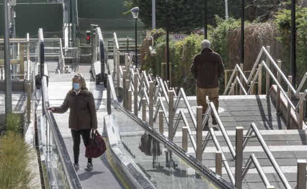 Repuntan los contagios, la incidencia y el número de hospitalizados covid en Cantabria