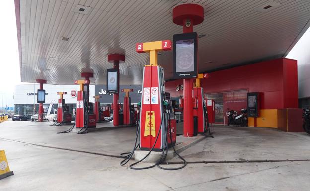 La gasolina roza hoy los dos euros por litro