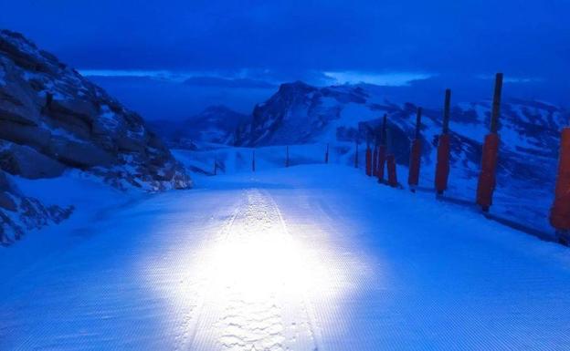 'Ciril' trae nevadas al interior de Cantabria y obliga a activar el plan de emergencias