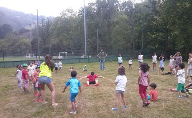 Ramales oferta una ludoteca y talleres para la semana no lectiva de Semana Santa