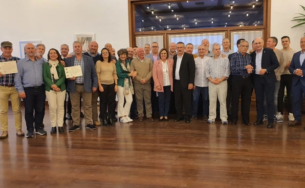 Homenaje a once ángeles de la guarda