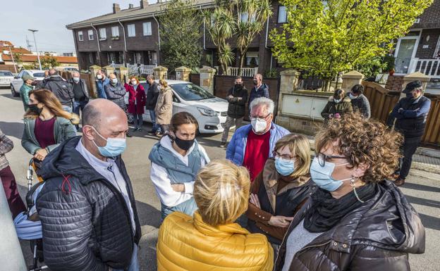 Miedo en Nueva Montaña: «Desde que me entraron en casa vivo aterrorizada»