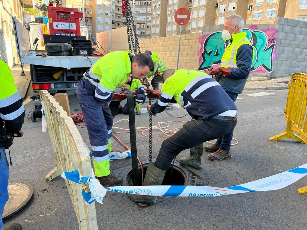 Obras de saneamiento en el entorno del futuro Mupac