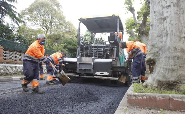 Torrelavega destina 1,9 millones a obras de asfaltado en el último año de legislatura