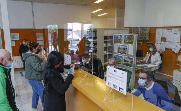 Uno de cada diez médicos de familia llegará a la jubilación este año y el 30% plantea la prórroga