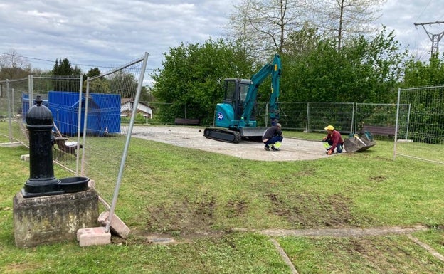 Entrambasaguas repara los parques de la Casa Consistorial y Elechino, y construye uno en Navajeda