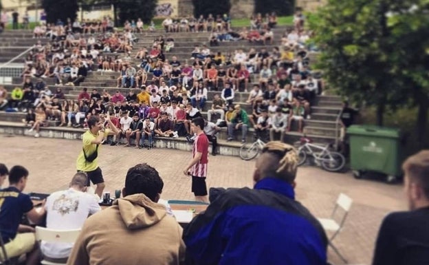 Las previsiones de lluvia aplazan la primera batalla de rap freestyle de Los Corrales