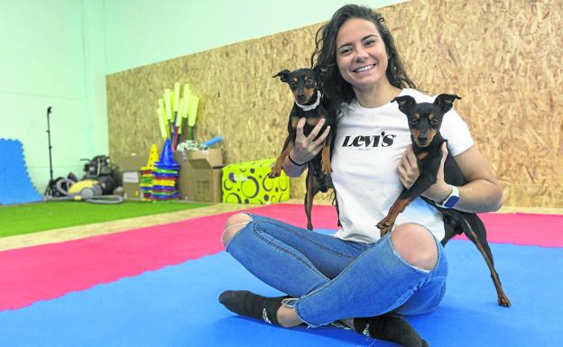 Carlota Fernández: «El tatami es un salón de juegos para mis perros»