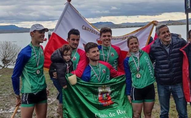 Camargo y La Planchada, campeones autonómicos de bateles en el Pantano del Ebro