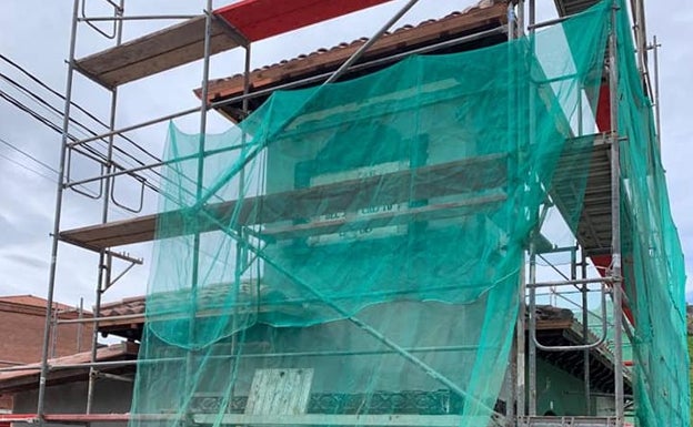 Avanzan las obras del futuro Punto de Información Juvenil de Limpias