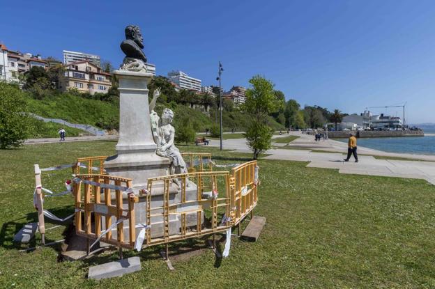 Las vueltas de Augusto González de Linares