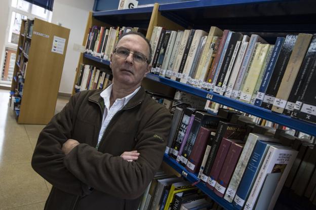 Los bibliotecarios de Madrid premian una adaptación del editor cántabro Jesús Ortiz
