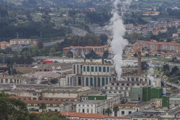 El Gobierno cántabro propone sancionar a Sniace con 37,2 millones por el C02 de 2019