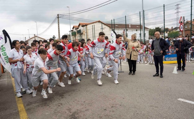El Colegio Sagrada Familia de Camargo celebra su IV Carrera Solidaria