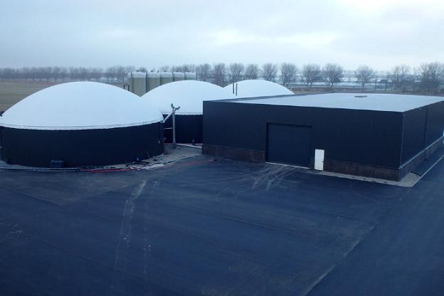 La planta de hidrógeno en el Puerto de Santander, parada