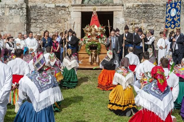 Los 'guardianes' de Valvanuz celebran el medio siglo que cumple su Cofradía