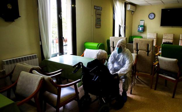 Las residencias de Cantabria alcanzan casi los 10.000 casos desde que se inició la pandemia