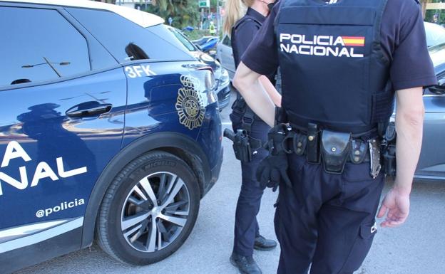 Dos jóvenes alertaron a la Policía de la violación de la mujer en Málaga