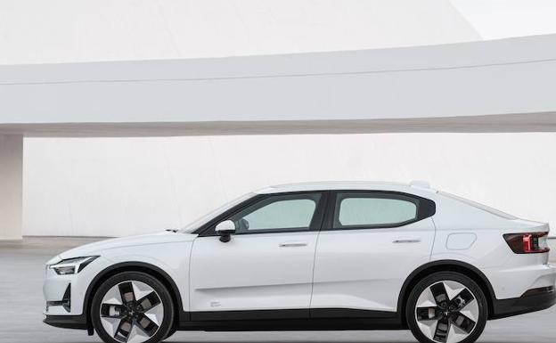 Polestar debuta en España con una berlina eléctrica cargada de tecnología y diseño