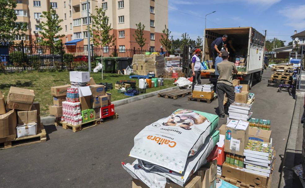 La solidaridad cántabra llega a Bucha, el corazón de la tragedia europea