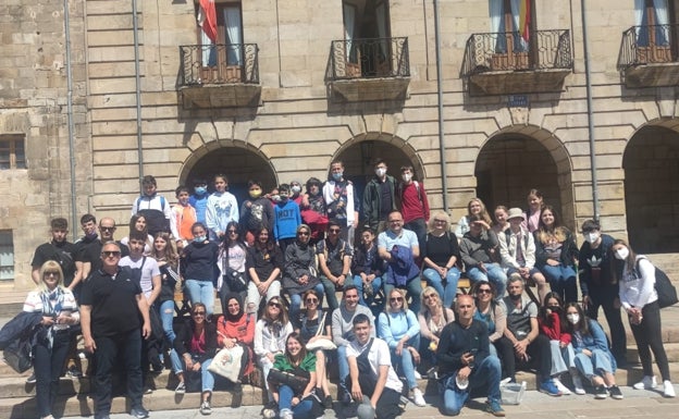 El CEIP Valdeolea, de gira con sus alumnos Eramus Plus