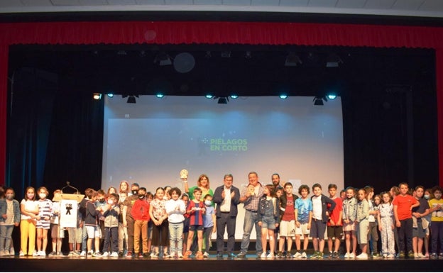 Los colegios Antonio Robinet y Virgen de Valencia logran el premio El Madero