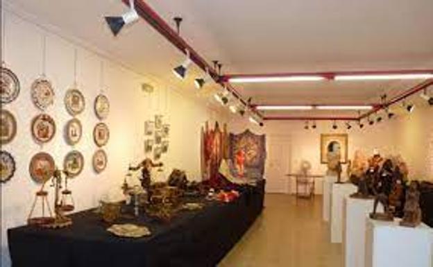 Arranca la temporada expositiva de verano en Suances