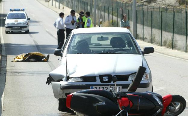 Los siete accidentes mortales de moto en un año obligan a Tráfico a hacer más controles