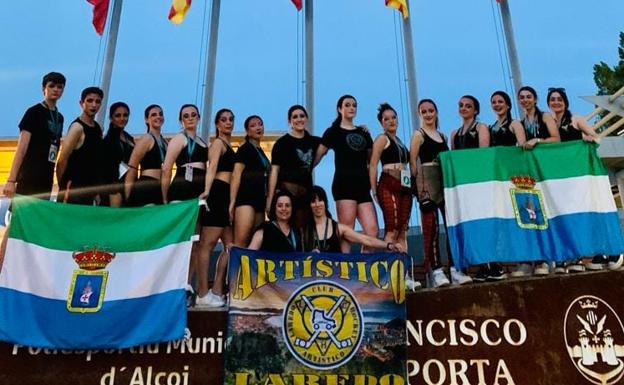 Laredo acogerá este sábado el I Trofeo Nacional de Grupos Show de Patinaje Artístico