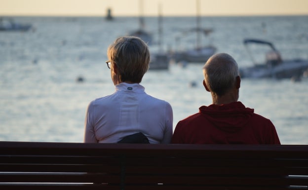 La asociación AMIL organiza una conferencia sobre 'El amor de la pareja en la madurez'