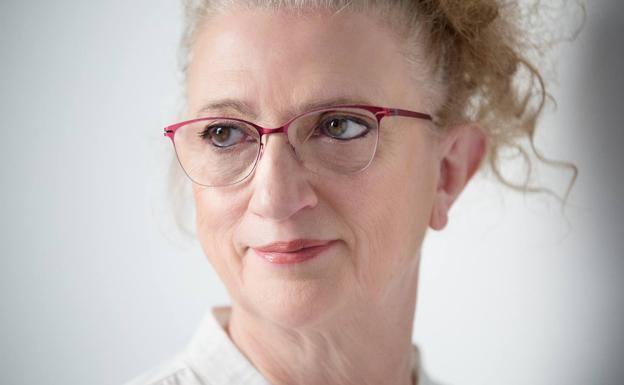 Ana Rossetti, primera galardonada con el 'Premio-Taller de Poesía Pedro Salinas' de la UIMP