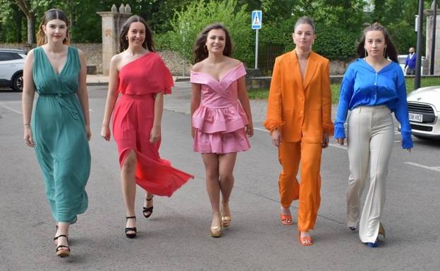 Presentación oficial de la Corte de Honor de las fiestas de Los Corrales