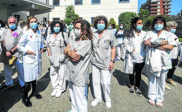 Valdecilla dejará de operar por las tardes al compartir sus anestesistas con Laredo