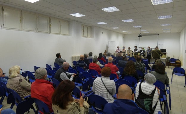 La Junta de Personal mantiene la manifestación de mañana y la transforma en una acción de apego al Hospital