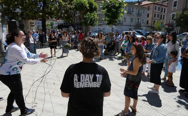 Laredo teje una red de solidaridad contra la violencia machista