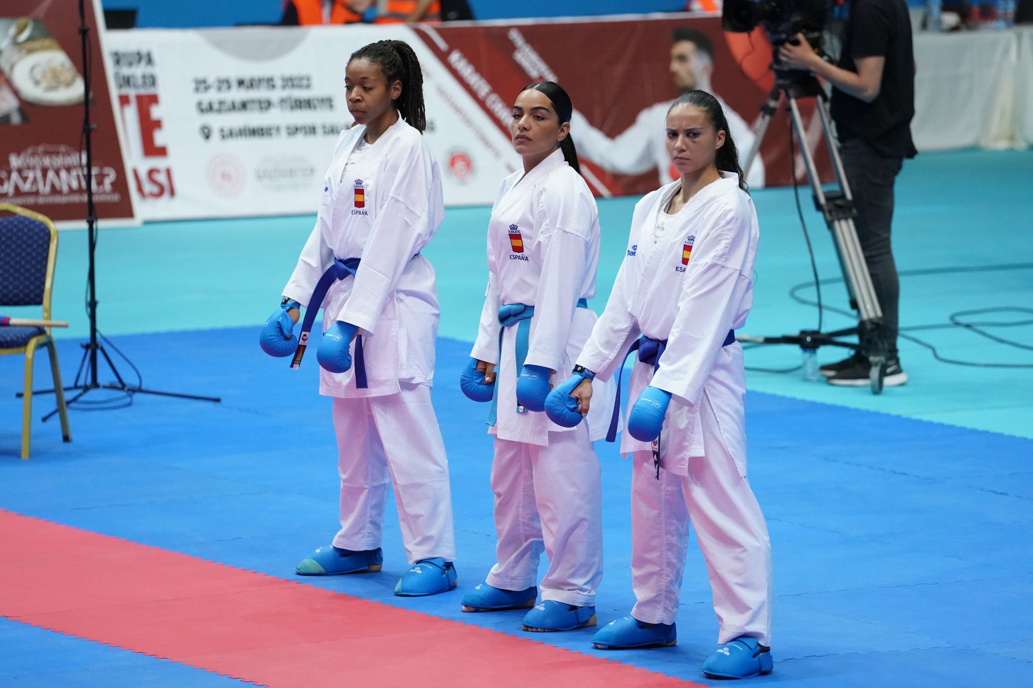 La cántabra Carlota Fernández se cuelga el bronce en kumite en el Europeo absoluto