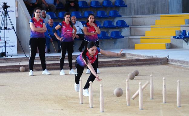 Torrelavega pierde en Unquera y deja a Camargo como única alternativa al líder