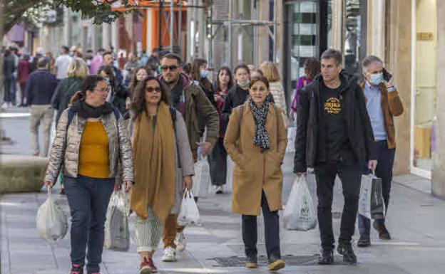 Cantabria suma dos muertes por covid con los hospitalizados y la incidencia a la baja